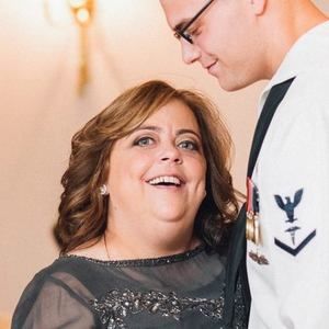 Meet your Posher, Denise